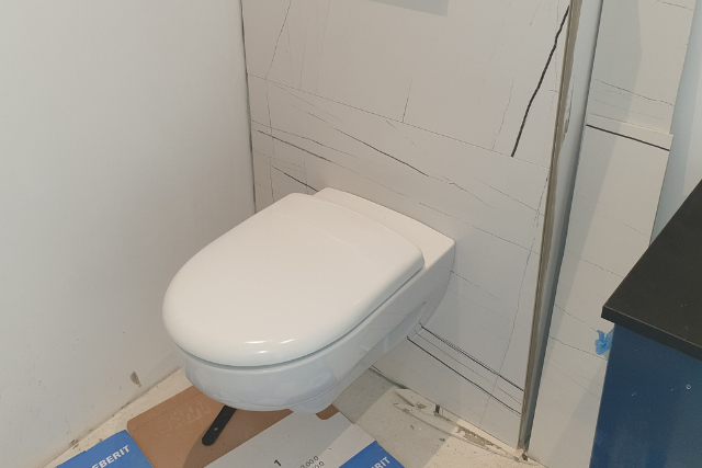 Toilettes 640 px x 427 px